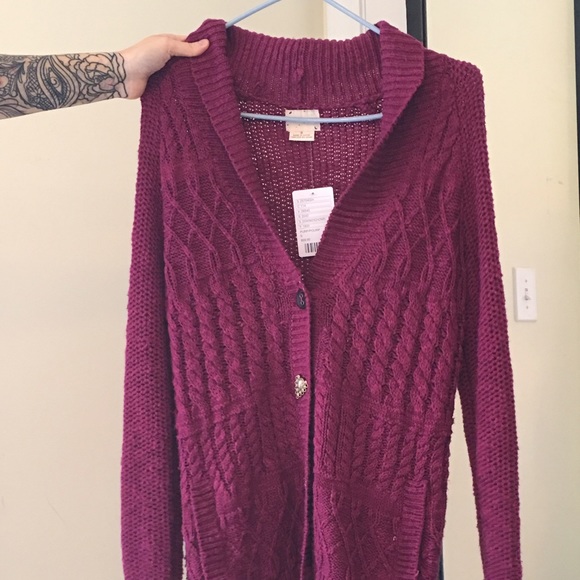 Sweater - Picture 2 of 3