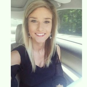 Meet your Posher, Kaci