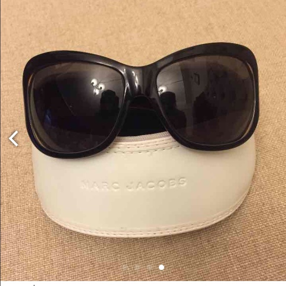 Marc Jacobs sunglasses