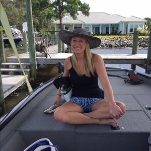 Meet your Posher, Acie