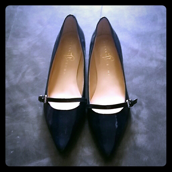 Ivanka trump pointy flats