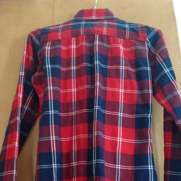 Red and blue flannel - Picture 3 of 4