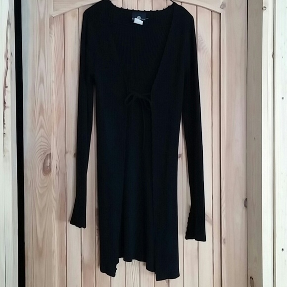 Cardigan sweater
