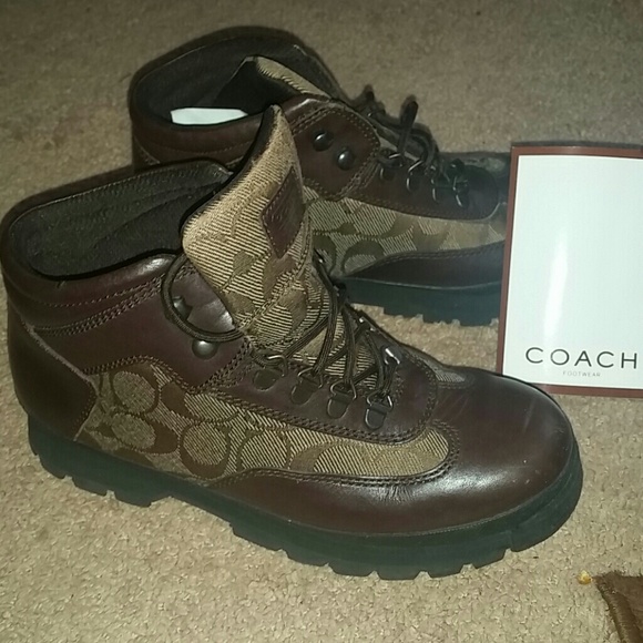 * AUTHENTIC COACH BOOTS*