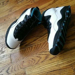 Air jordan 10 (powder blue) sz. 9.5