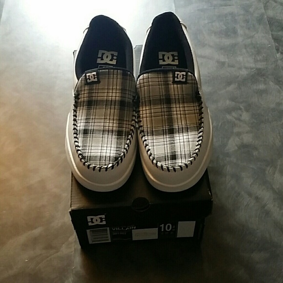 DC Men's VALLAIN Slip on