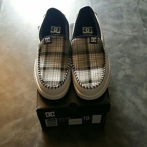 DC Men's VALLAIN Slip on