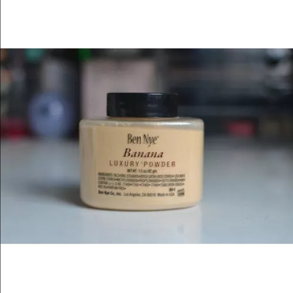 Ben Nye powder