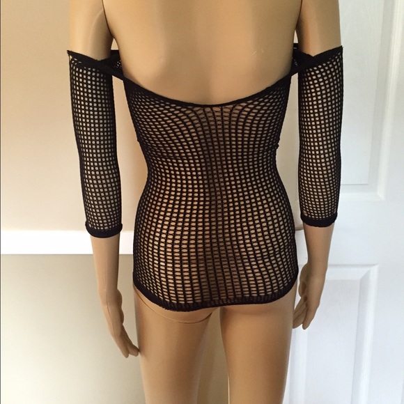 Fishnet body stockings - Picture 2 of 2
