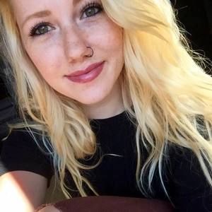 Meet your Posher, Maddie