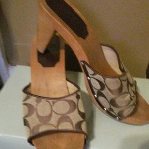 Coach heels size 9