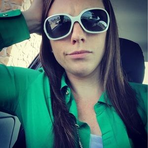 Meet your Posher, Melissa