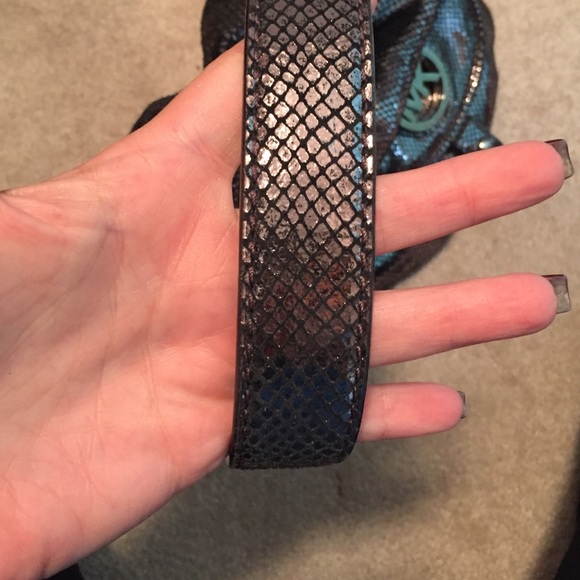 Mk silver Python bag - Picture 2 of 4