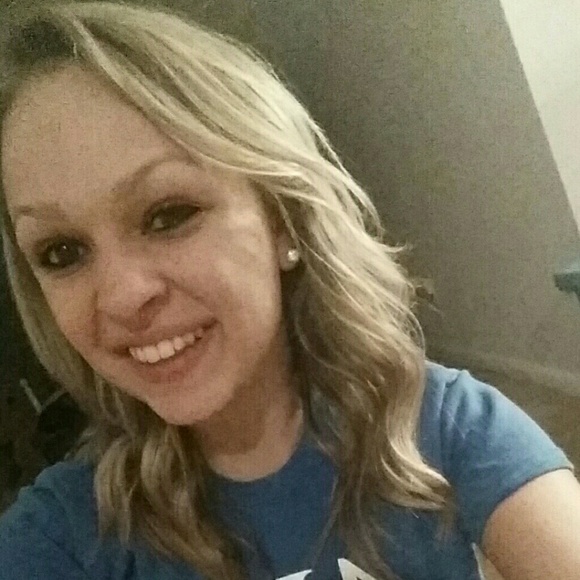 Meet your Posher, Carly