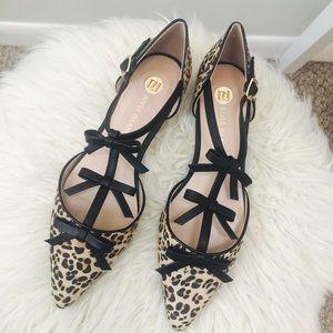 Animal print bow flats