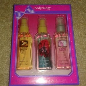 A set of 3 perfume!!