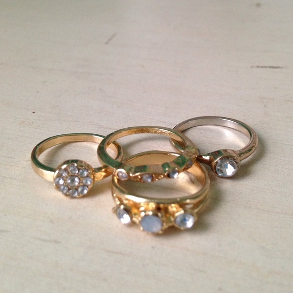 4-pack midi rings🌙