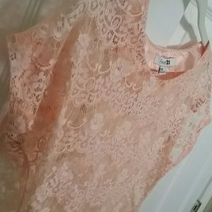Forever 21 Tops - Pink peach lace forever 21 top Forever 21 Tops - Pink peach lace forever 21 top