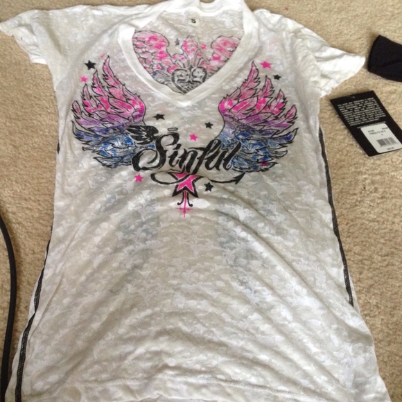 Sinful Shortsleeve burnout tee with angel wings