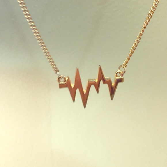 Heartbeat necklace