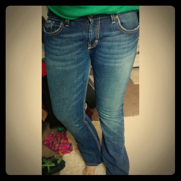 👖 Buckle Jeans 👖