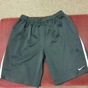 Men's Nike Shorts Size M