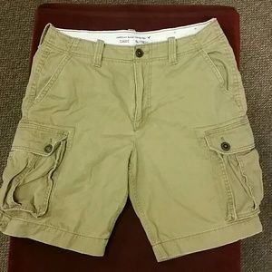 Men's cargo shorts size 34