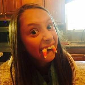 Meet your Posher, Jyl