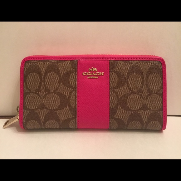 Coach wallet like new