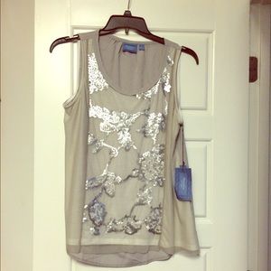 Simply Vera Wang gray tank