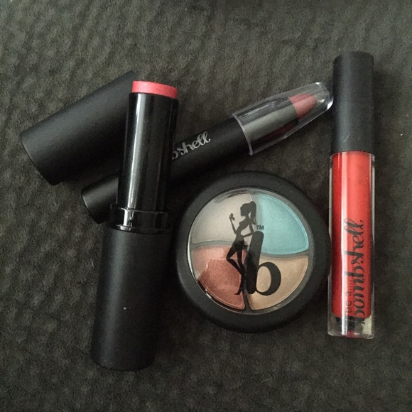 Be a... Bombshell mini lot