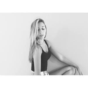 Meet your Posher, Carly