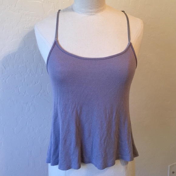 ❤️SOLD❤️Short Top in Silver Grey