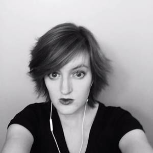 Meet your Posher, Caitlin