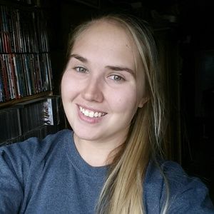 Meet your Posher, Tabitha