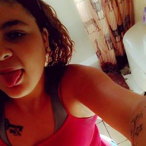 Meet your Posher, Sabrina