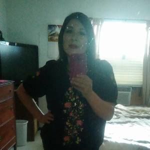 Meet your Posher, Gloria