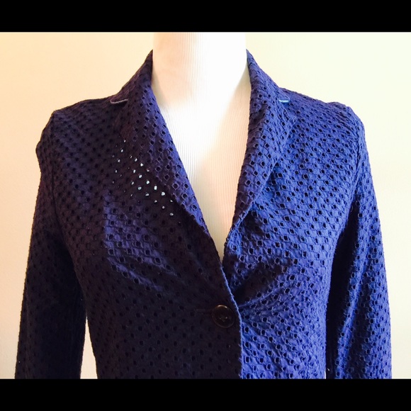 ‼️AVAILABLE‼️GAP Eyelet Blazer Jacket