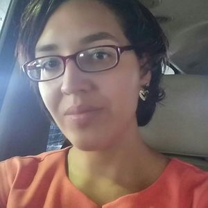 Meet your Posher, Noemi