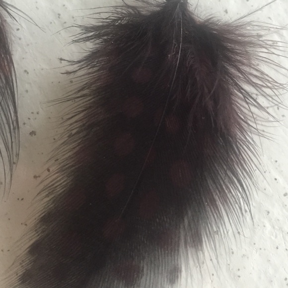 feather earrings - Picture 2 of 3