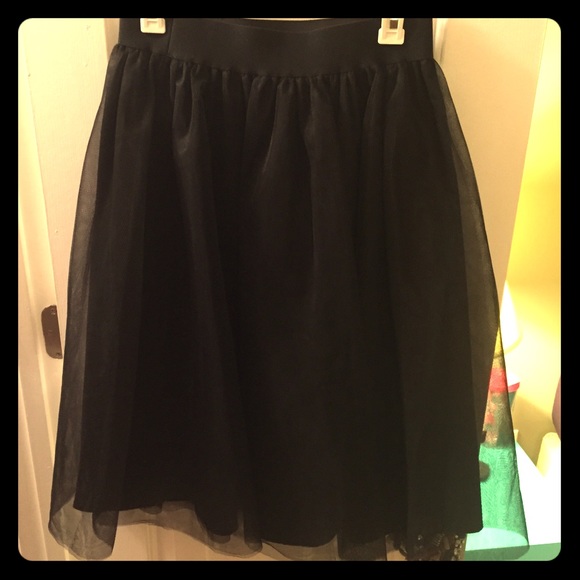 Black tulle midi skirt