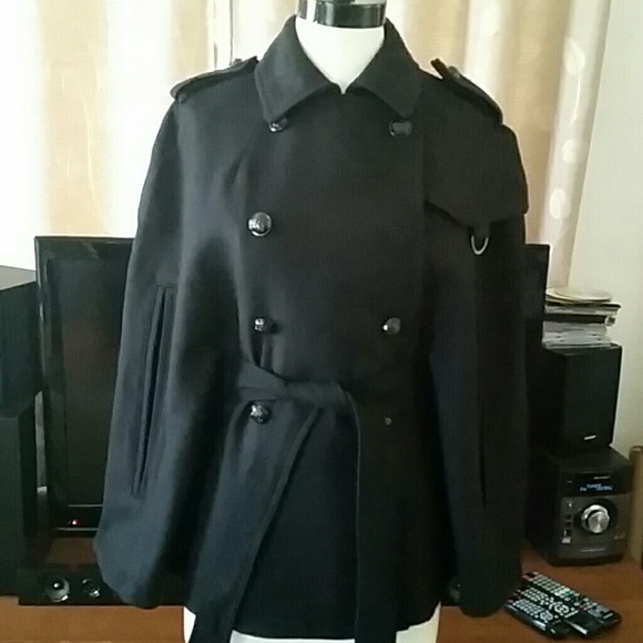 Banana Republic Cape