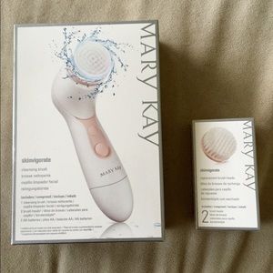 Mary Kay Skinvigorate & brush heads