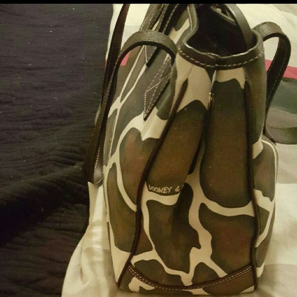 Purse - Picture 2 of 2