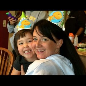 Meet your Posher, Nicole