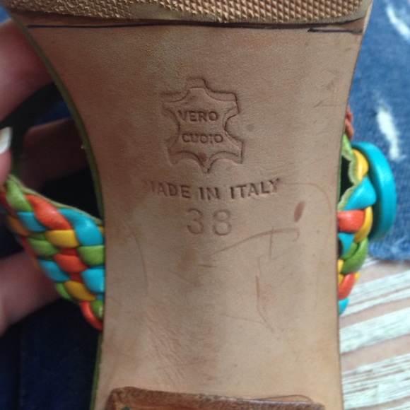 Oscar de la renta heels! - Picture 3 of 4