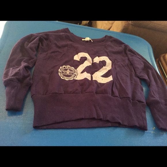 1/2 sleeve shirt