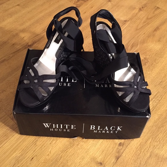 NWT. White House Black Market wedge heels