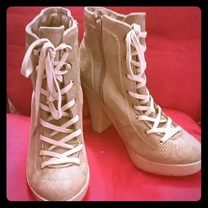 Faux Suede ankle boots Pretty Taupe Color💗