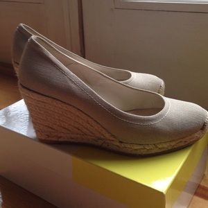 Bettye Muller made in Spain espadrilles!